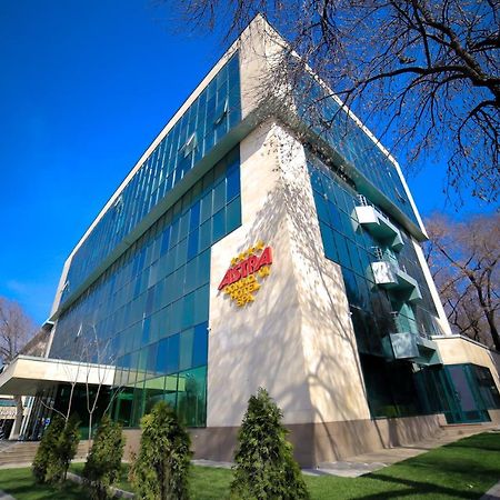 Astra Hotel アルマトイ エクステリア 写真