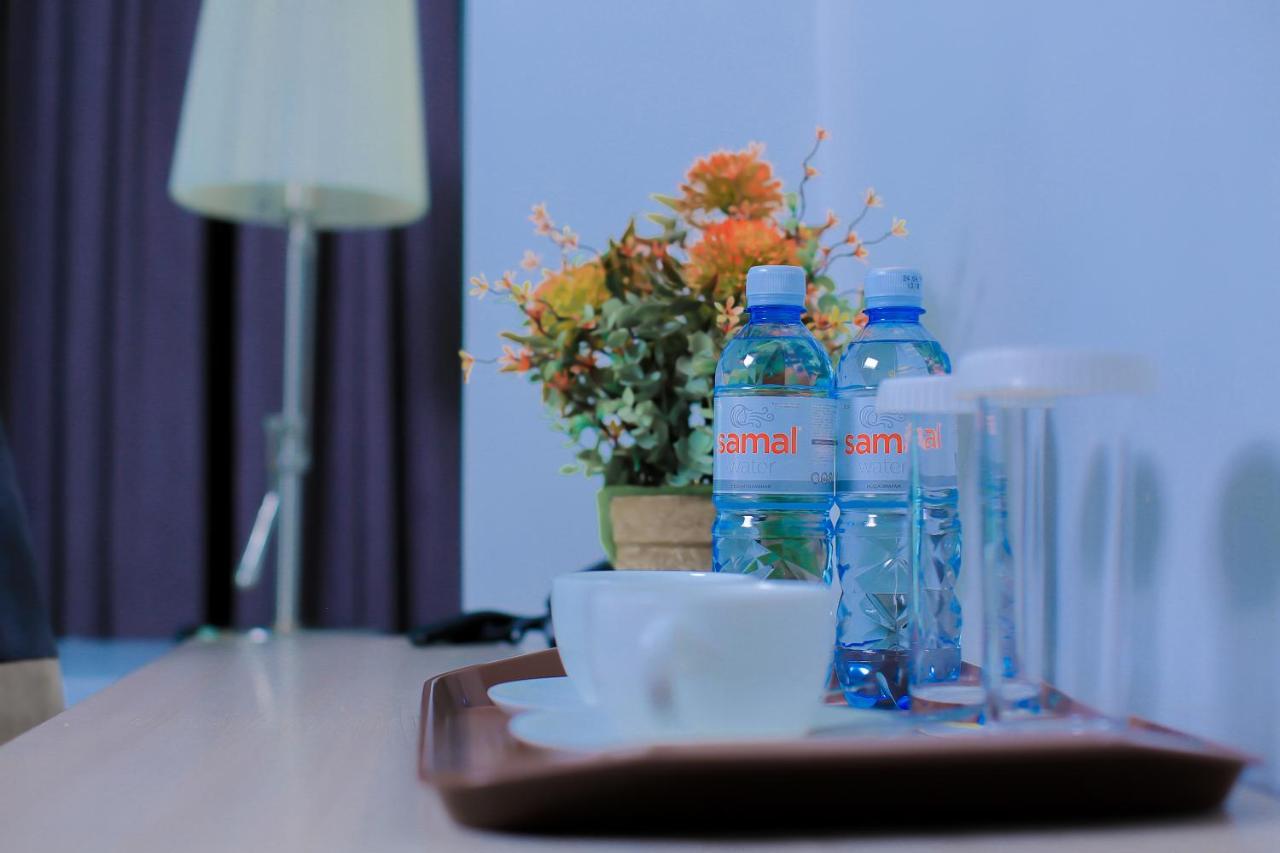 Astra Hotel アルマトイ エクステリア 写真