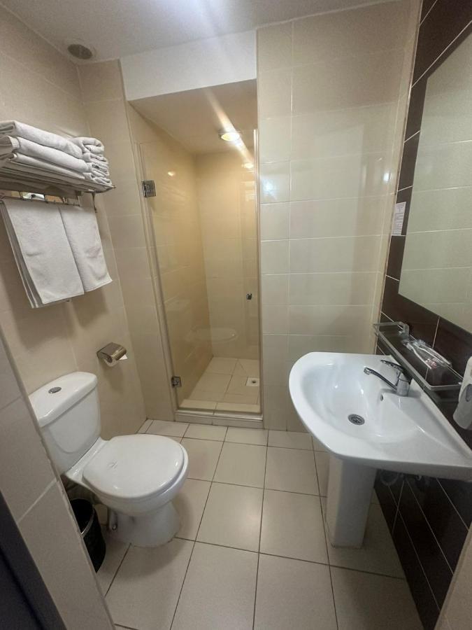 Astra Hotel アルマトイ エクステリア 写真