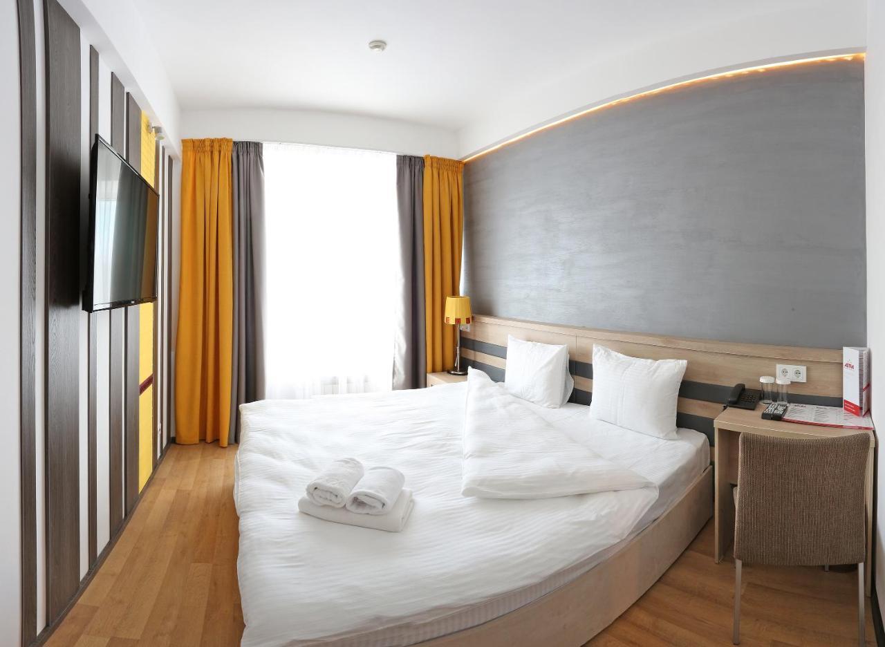 Astra Hotel アルマトイ エクステリア 写真