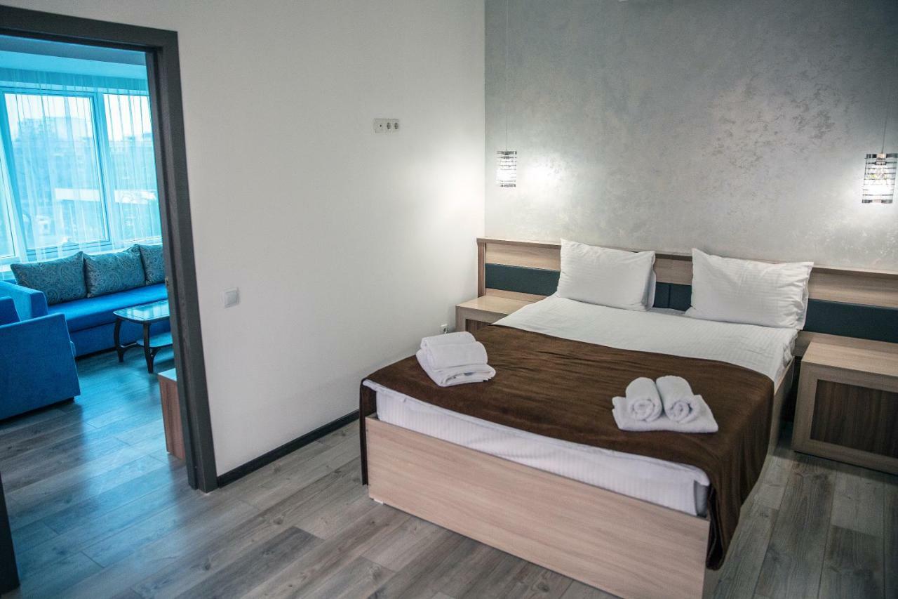 Astra Hotel アルマトイ エクステリア 写真